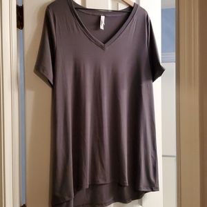 Lularoe Christy t shirt